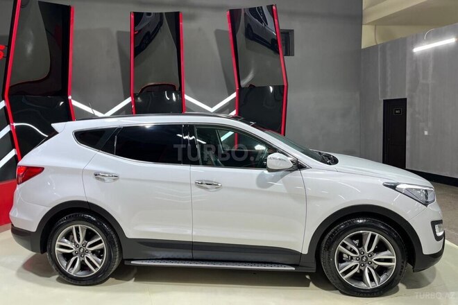 Hyundai Santa Fe-8