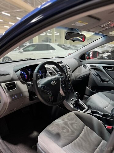 Hyundai Elantra 2015, 150,005 km - 1.8 l - Sumqayıt