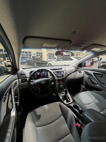 Hyundai Elantra 2015, 150,005 km - 1.8 l - Sumqayıt