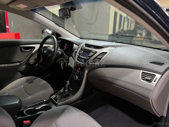 Hyundai Elantra 2015, 150,005 km - 1.8 l - Sumqayıt