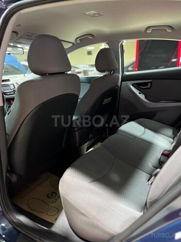 Hyundai Elantra 2015, 150,005 km - 1.8 l - Sumqayıt