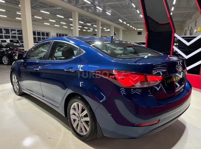 Hyundai Elantra 2015, 150,005 km - 1.8 l - Sumqayıt