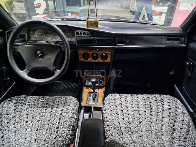 Mercedes 190 1992, 384,126 km - 2.0 л - Bakı