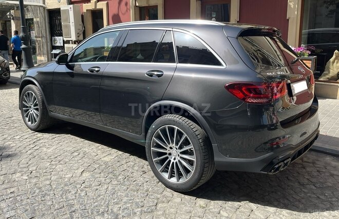 Mercedes GLC 300 4MATIC 2022, 60,000 km - 2.0 l - Bakı