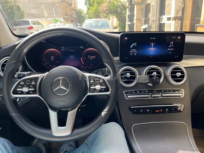 Mercedes GLC 300 4MATIC 2022, 60,000 km - 2.0 l - Bakı