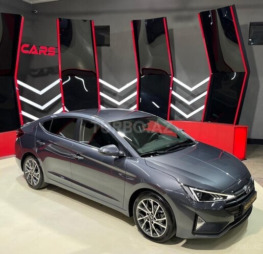 Hyundai Avante-5