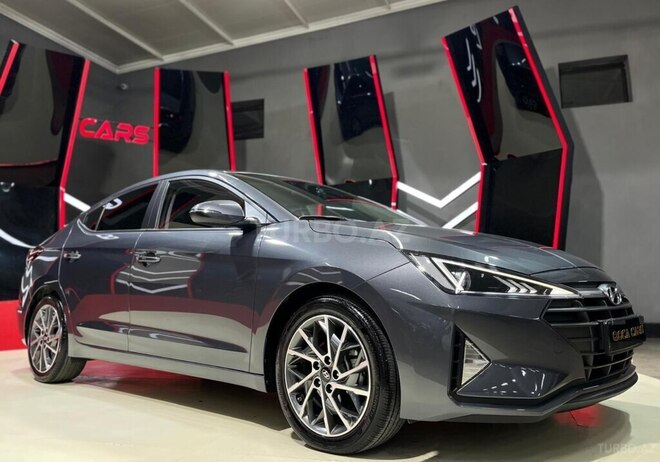 Hyundai Avante-1