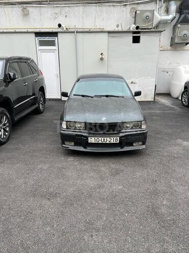 BMW 318 1994, 123,456 km - 1.8 l - Bakı