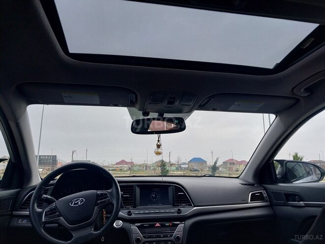 Hyundai Elantra 2018, 238,653 km - 2.0 л - Bakı