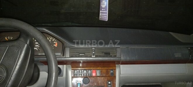 Mercedes E 220 1994, 499,900 km - 2.2 l - Bakı