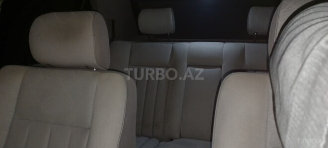 Mercedes E 220 1994, 499,900 km - 2.2 l - Bakı
