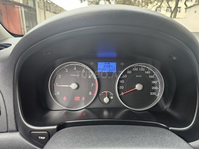 Hyundai Accent 2009, 221,234 km - 1.4 l - Bakı