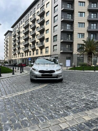 Kia Ceed 2015, 227,000 km - 1.6 l - Bakı