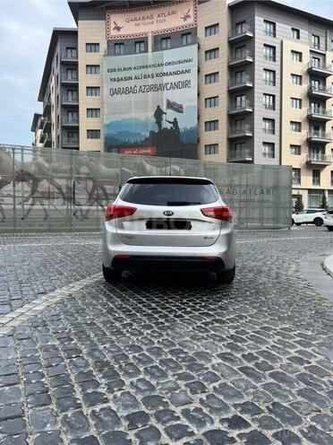 Kia Ceed 2015, 227,000 km - 1.6 l - Bakı
