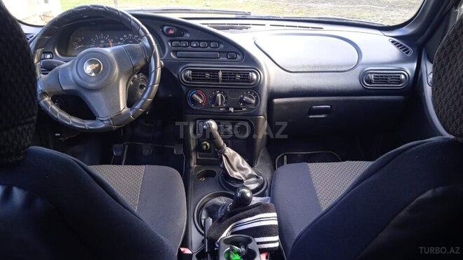 Chevrolet Niva 2013, 204,940 km - 1.7 l - Lerik