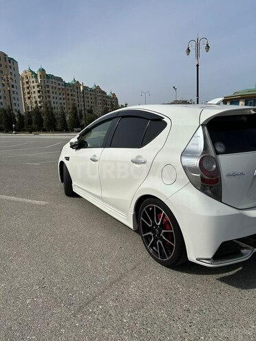 Toyota Aqua 2014, 144,000 km - 1.5 l - Sumqayıt