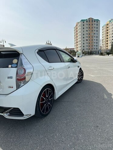 Toyota Aqua 2014, 144,000 km - 1.5 l - Sumqayıt