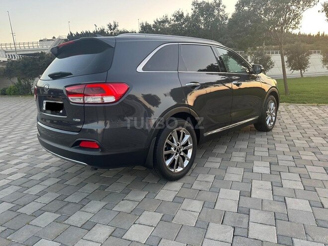 Kia Sorento-7