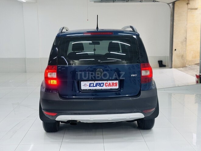 Skoda Yeti 2011, 198,000 km - 1.2 l - Bakı