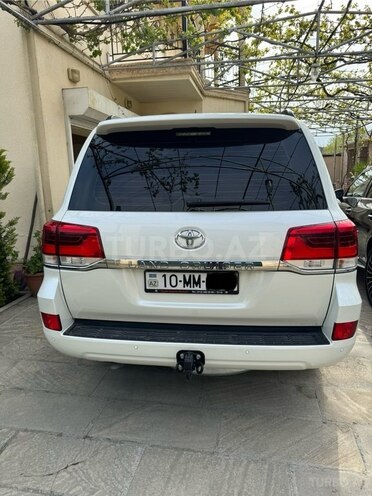 Toyota Land Cruiser 2017, 61,600 km - 4.0 l - Bakı