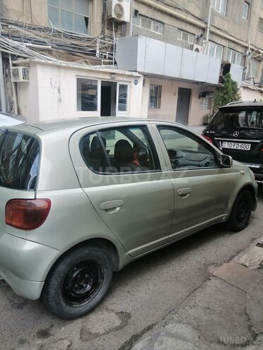 Toyota Vitz 2001, 260,000 km - 1.0 l - Bakı