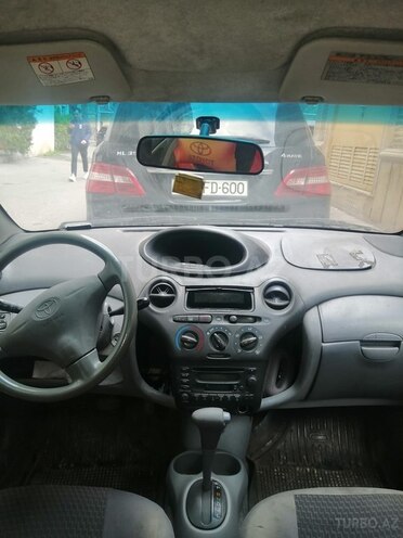 Toyota Vitz 2001, 260,000 km - 1.0 l - Bakı