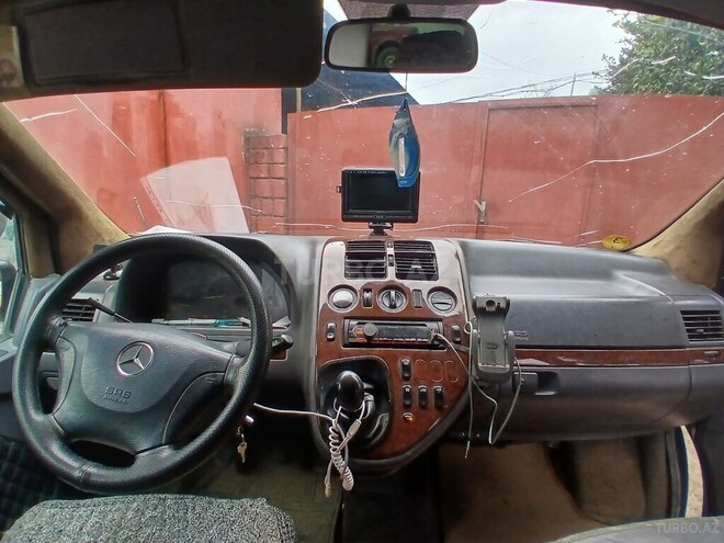 Mercedes Vito 115 2002, 740,000 km - 2.2 л - Astara