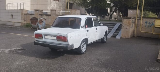LADA (VAZ) 2107 2003, 80,000 km - 1.6 л - Şamaxı