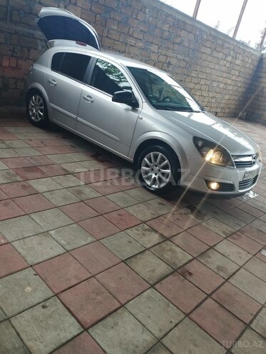 Opel Astra 2004, 190,000 km - 1.4 l - Masallı