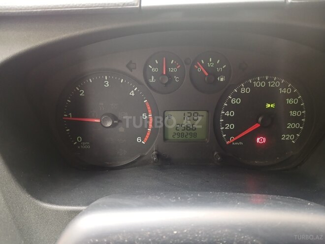 Ford Transit 2011, 298,000 km - 2.2 л - Bakı
