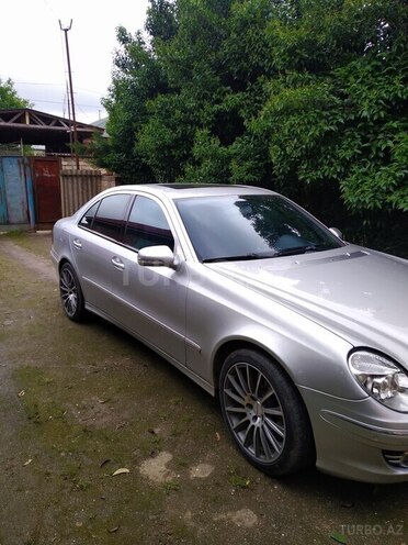 Mercedes E 270 2005, 365,000 km - 2.7 l - Masallı