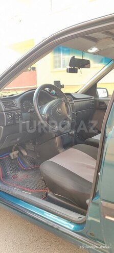 Opel Vectra 1994, 495,000 km - 2.0 l - Bakı