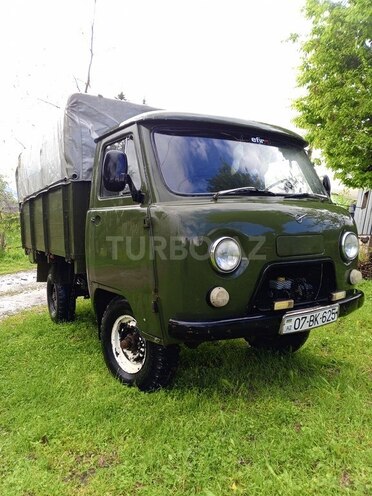UAZ 452 1979, 265,434 km - 2.4 l - Astara