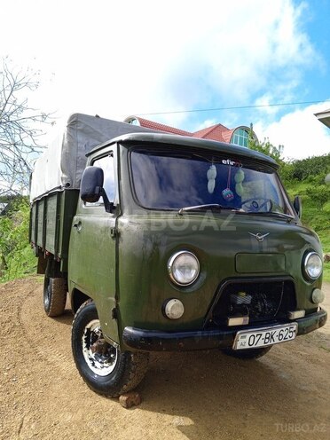UAZ 452 1979, 265,434 km - 2.4 l - Astara