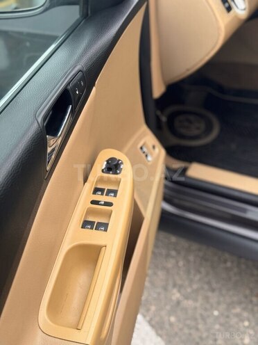 Volkswagen Passat 2005, 395,000 km - 2.0 l - Bakı