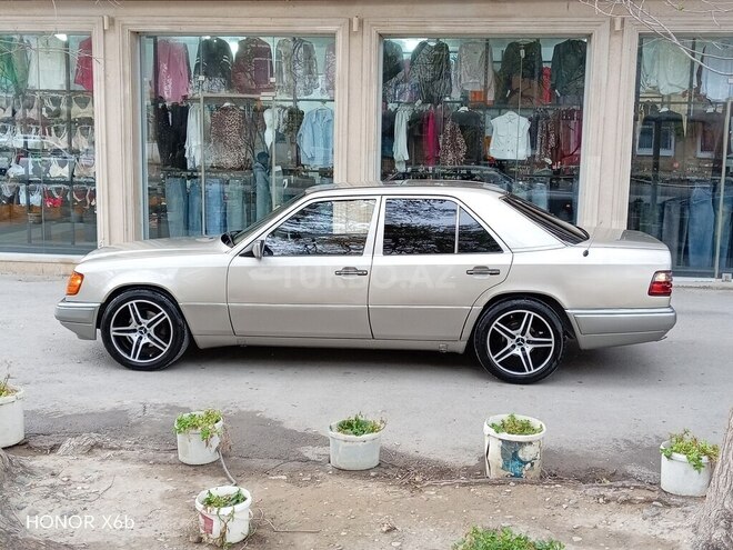 Mercedes E 200 1994, 412,548 km - 2.0 l - Bakı