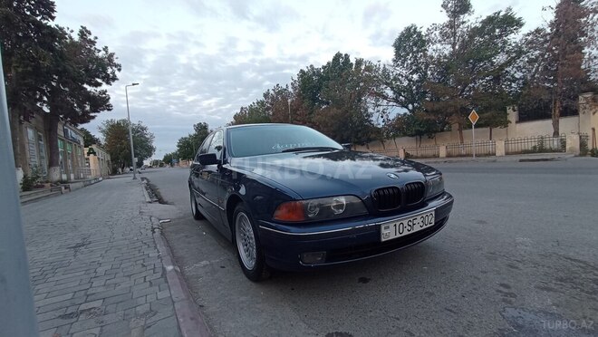 BMW 528 1997, 300,000 km - 2.8 l - Kürdəmir