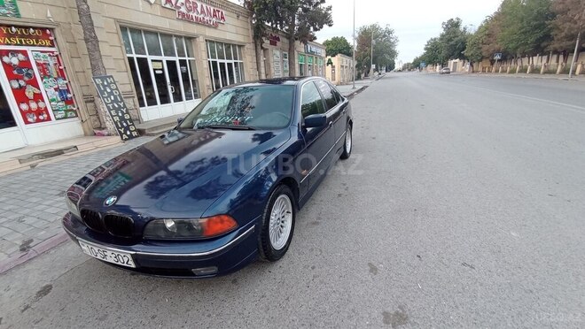 BMW 528 1997, 300,000 km - 2.8 l - Kürdəmir