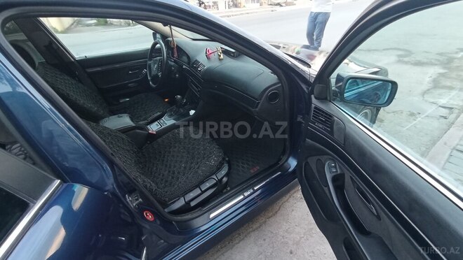 BMW 528 1997, 300,000 km - 2.8 l - Kürdəmir