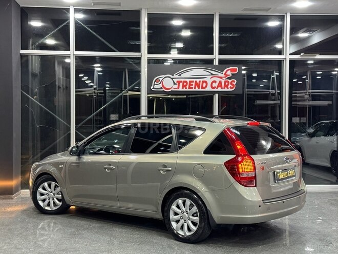 Kia Ceed-6