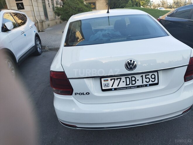 Volkswagen Polo 2018, 132,000 km - 1.6 л - Bakı