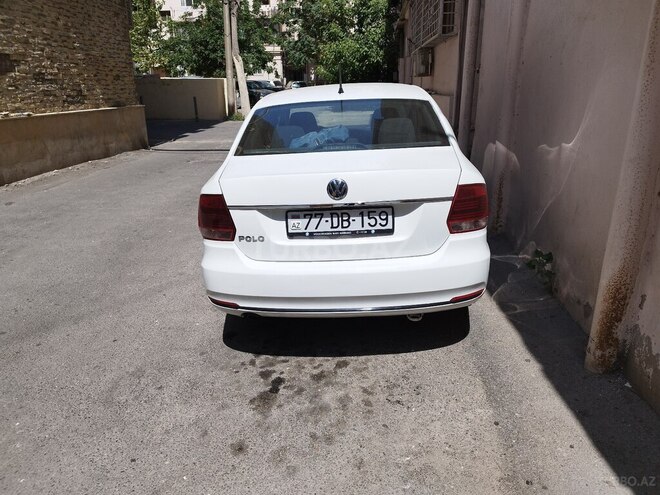 Volkswagen Polo 2018, 132,000 km - 1.6 л - Bakı