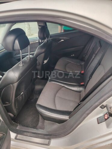Mercedes E 220 d 2002, 420,000 km - 2.2 l - Bakı