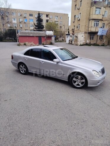 Mercedes E 220 d 2002, 420,000 km - 2.2 l - Bakı