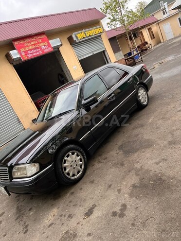 Mercedes C 220 1995, 200,000 km - 2.2 l - Mingəçevir