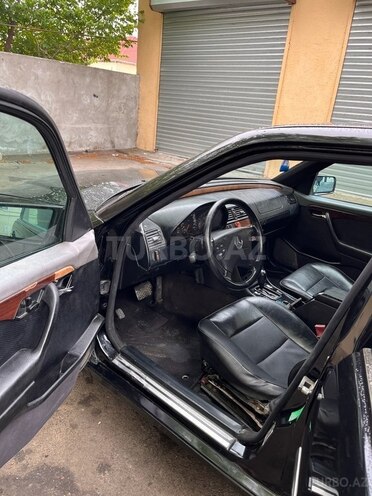 Mercedes C 220 1995, 200,000 km - 2.2 l - Mingəçevir