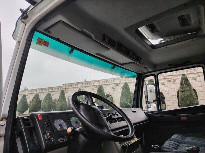 Mercedes Vario 2010, 471,000 km - 4.3 l - Bakı