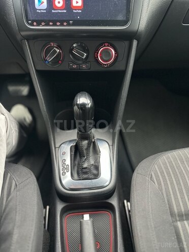 Volkswagen Polo 2012, 246,000 km - 1.6 l - Bakı