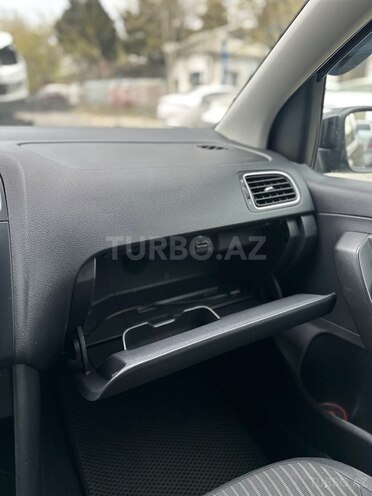 Volkswagen Polo 2012, 246,000 km - 1.6 l - Bakı