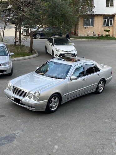 Mercedes E 220 d 2000, 425,141 km - 2.2 l - Bakı
